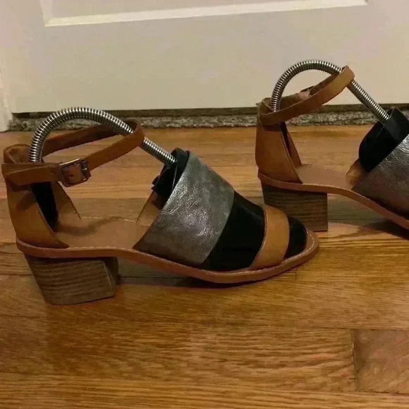 Madewell The Warren Silver and Tan Sandals festival, boho, Womens Size 7.5 - Picture 2 of 10